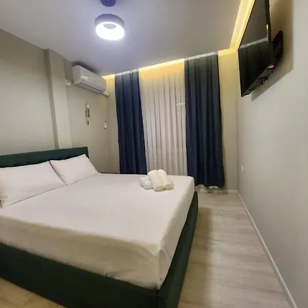 Hotel London Restaurant Kukes