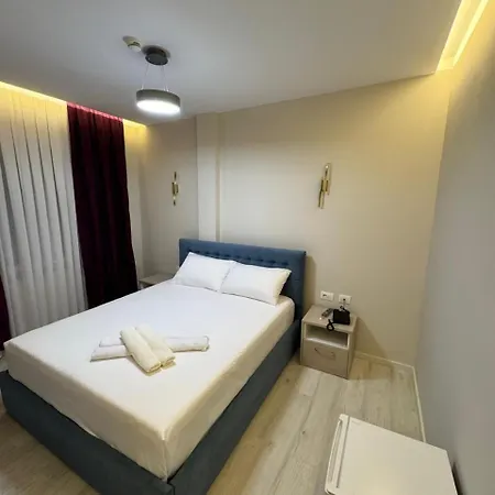 London Restaurant Hotel 4*