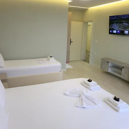 Hotel London Restaurant Kukes