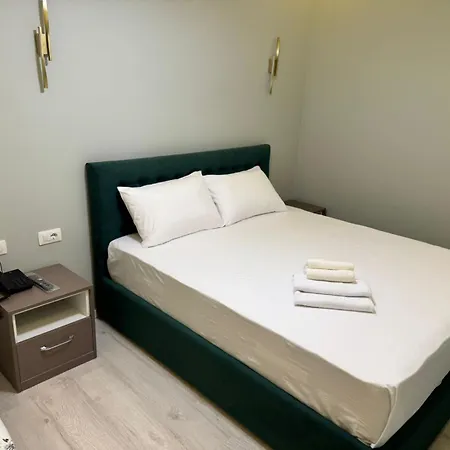 London Restaurant Kukes