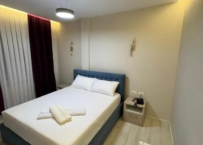 London Restaurant Otel 4*