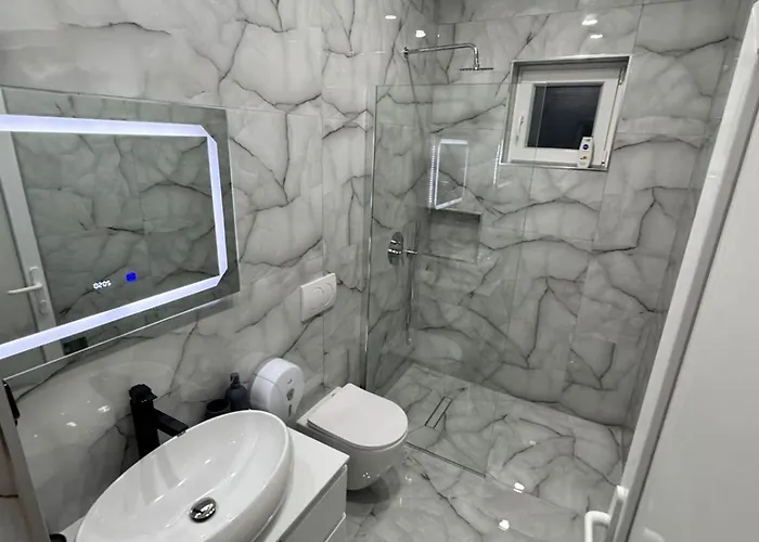 Otel London Restaurant 4*