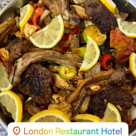 London Restaurant מלון Kukes