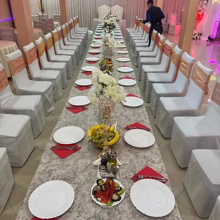 London Restaurant מלון 4*