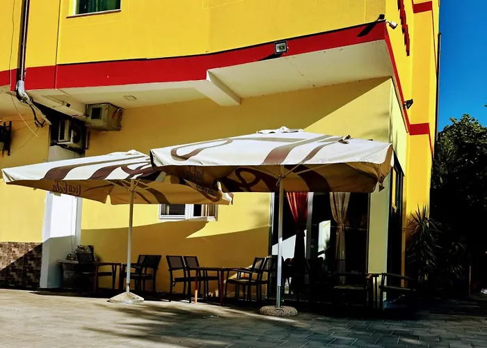 London Restaurant 4* Kukes